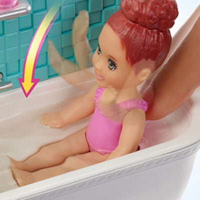 Barbie si setul de joaca - Cu mami la baita