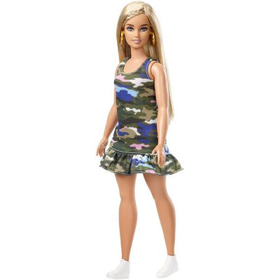 BARBIE FASHIONISTAS - Barbie cu tinuta army- Model 94