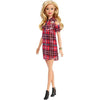 BARBIE FASHIONISTAS - Barbie cu bluza curcubeu -Model 113